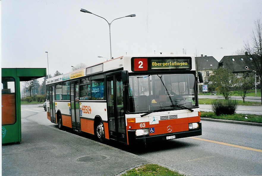 (050'606) - BSU Solothurn - Nr. 63/SO 21'979 - Mercedes am 17. November 2001 in Bellach, Tell