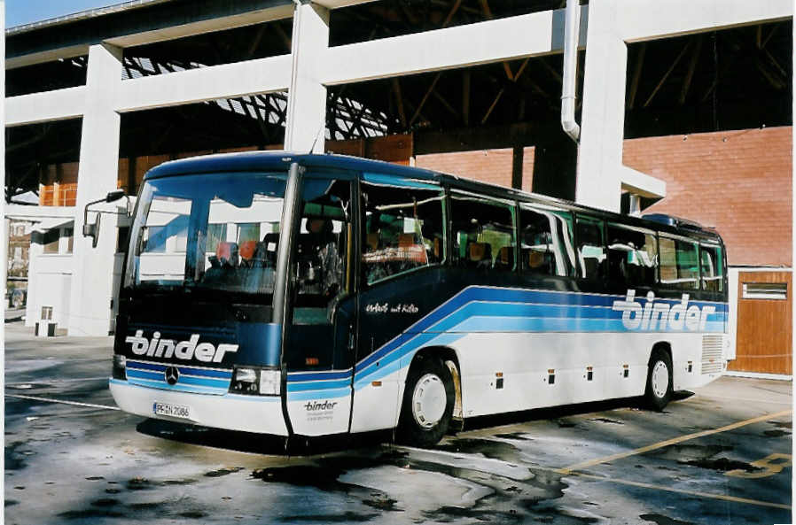 (051'402) - Aus Deutschland: Binder, Wurmberg - PF-N 2086 - Mercedes am 2. Januar 2002 in Thun, Grabengut