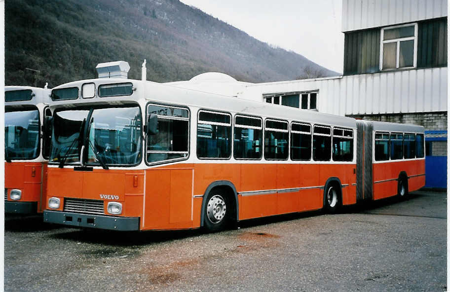 (052'134) - TPG Genve - Nr. 178 - Volvo/R&J-Hess am 23. Februar 2002 in Biel, BTR