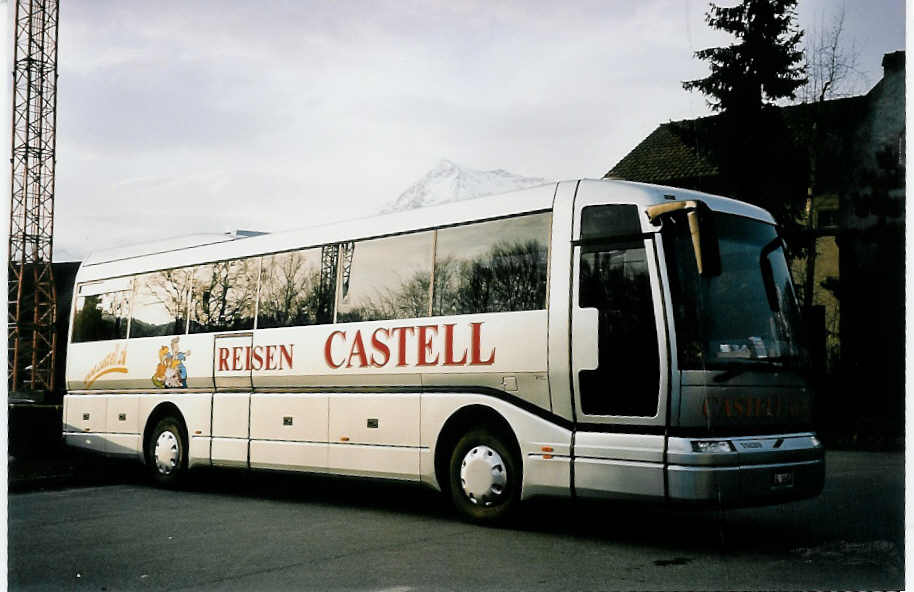 (052'217) - Castell, Nfels - GL 16'405 - Volvo/Barbi am 14. Mrz 2002 in Gwatt, Restaurant Lamm