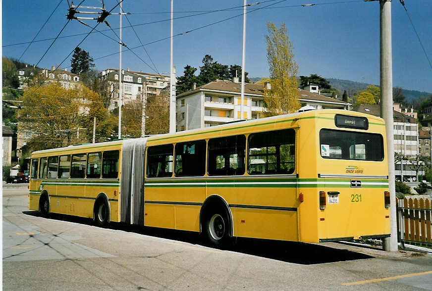 (052'722) - TN Neuch�tel - Nr. 231/NE 84'231 - Volvo/Van Hool am 6. April 2002 in Neuch�tel, D�p�t