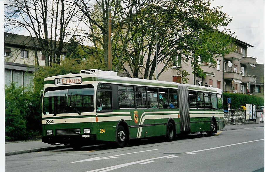 (052'923) - SVB Bern - Nr. 284/BE 419'284 - Volvo/R&J-Hess-Gangloff am 15. April 2002 in Bern, Bethlehem S�ge