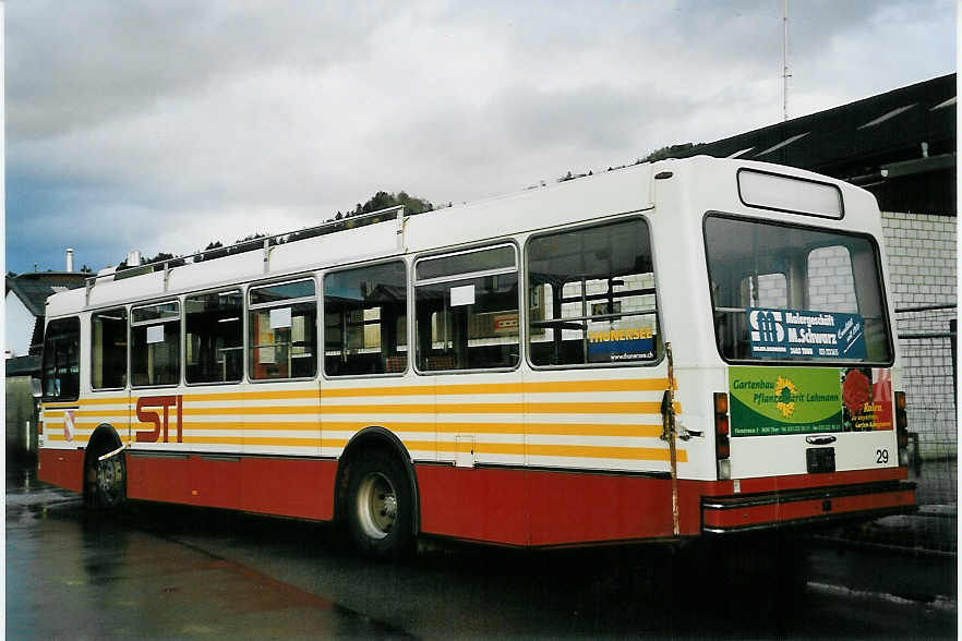 (057'317) - STI Thun - Nr. 29 - Volvo/R&J (ex SAT Thun Nr. 29) am 11. November 2002 in Thun, Garage