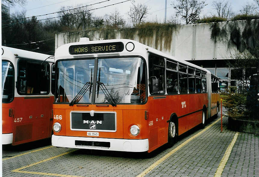 (058'328) - TL Lausanne - Nr. 466/VD 1541 - MAN am 1. Januar 2003 in Lausanne, Dpt Borde