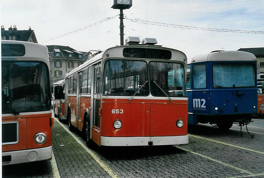 (058'332) - TL Lausanne - Nr. 653 - FBW/Eggli Trolleybus am 1. Januar 2003 in Lausanne, D�p�t Borde