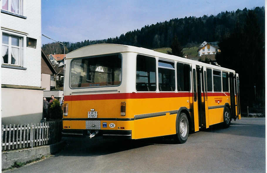 (059'521) - Osthues, Teufen - Nr. 15/AR 17'057 - Saurer-Leyland/Hess (ex AVG Grindelwald Nr. 15; ex RhV Altst�tten Nr. 42) am 29. M�rz 2003 in Speicherschwendi, Gasthaus B�ren