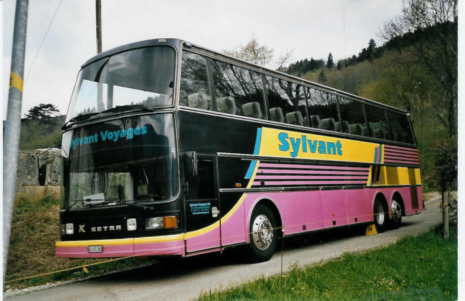 (060'008) - Sylvant, Sonceboz-Sombeval - BE 455'380 - Setra am 21. April 2003 in Sonceboz-Sombeval