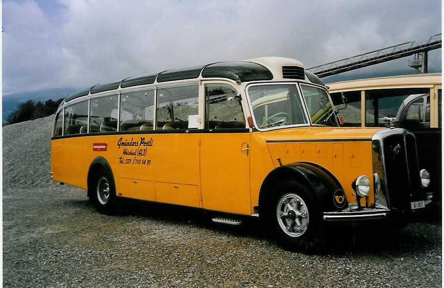 (063'015) - Gm�nder, Weissbad - AI 817 - Saurer/Gangloff (ex P 23'144; ex P 2213) am 30. August 2003 in Niederbipp, Saurertreffen