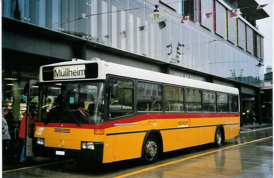 (063'918) - PostAuto Thurgau-Schaffhausen - Nr. 9/TG 158'209 - Mercedes/R&J (ex P 25'337) am 9. Oktober 2003 beim Bahnhof Frauenfeld