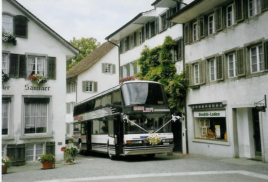 (068'527) - Seiler, Frauenfeld - Nr. 4/TG 6989 - Neoplan am 19. Juni 2004 in Gr�ningen, St�dtli