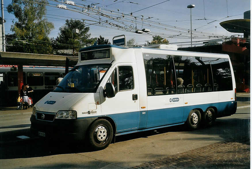 (072'224) - VBZ Z�rich - Nr. 321/ZH 719'321 - Fiat am 23. Oktober 2004 in Z�rich, Bucheggplatz