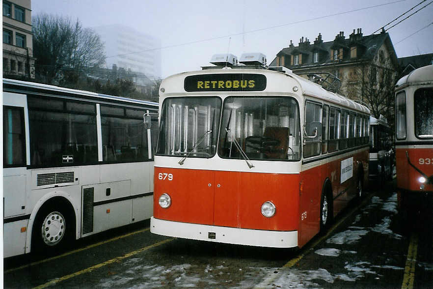 (074'533) - TL Lausanne (Rtrobus) - Nr. 679 - FBW/Eggli Trolleybus am 12. Februar 2005 in Lausanne, Dpt Borde