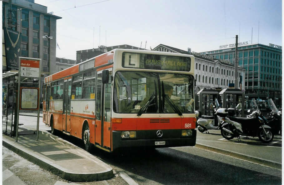 (075'013) - TPG Gen�ve - Nr. 581/GE 96'400 - Mercedes am 24. Februar 2005 in Gen�ve, Bel-Air