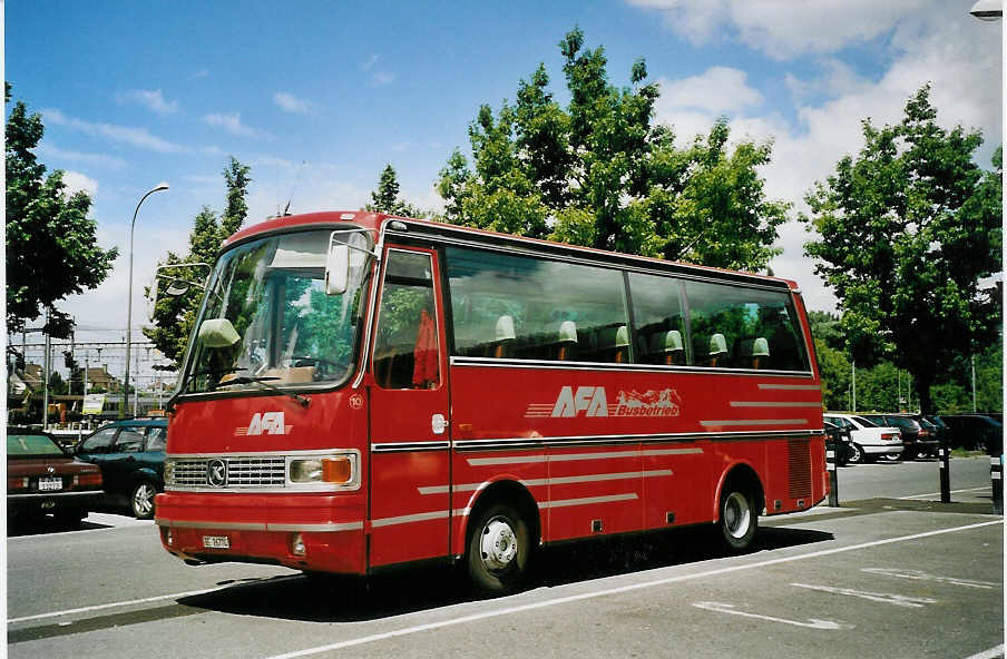 (077'012) - AFA Adelboden - Nr. 10/BE 26'774 - Setra (ex Fr�hlich, Z�rich) am 31. Mai 2005 in Thun, Seestrasse
