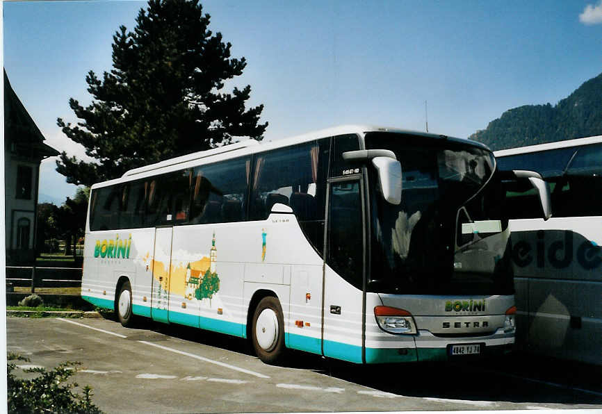 (080'517) - Aus Frankreich: Borini, Meg�ve - 4842 YJ 74 - Setra am 25. September 2005 beim Bahnhof Interlaken West