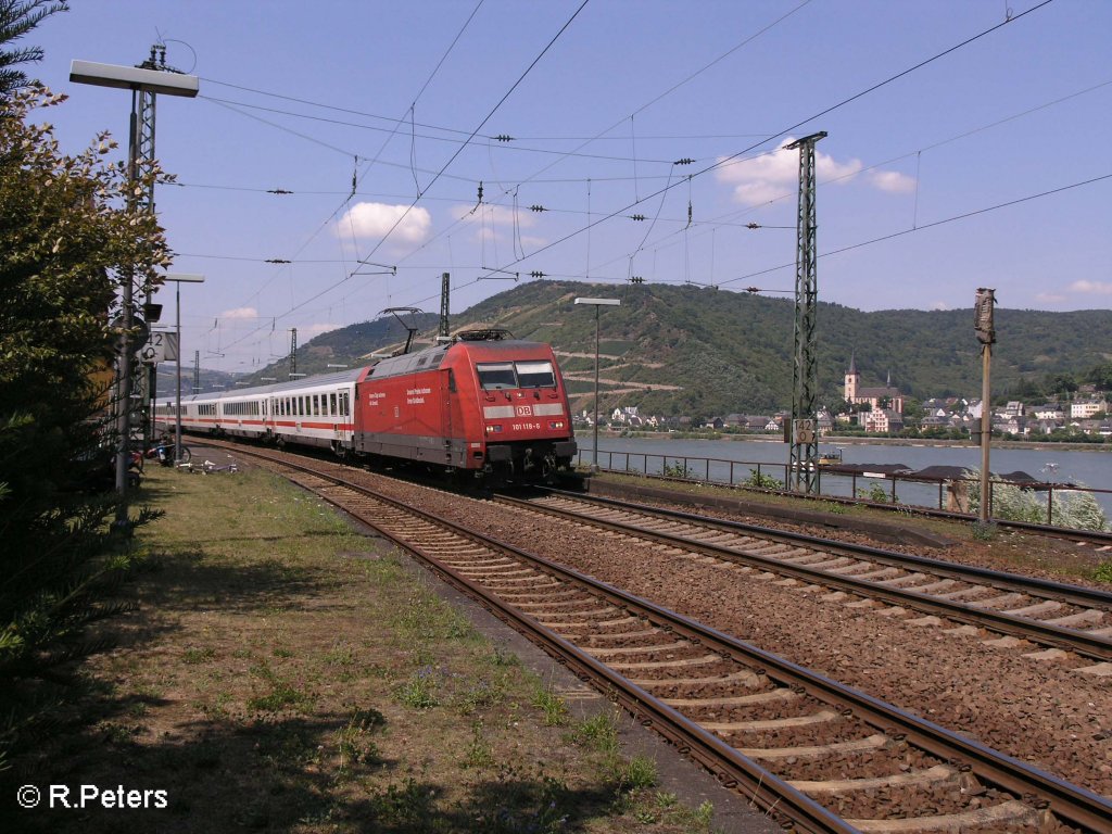 101 119-6 schiebt den IC 2113 Hamburg – Stuttgart Niederheimbach. 25.07.08
