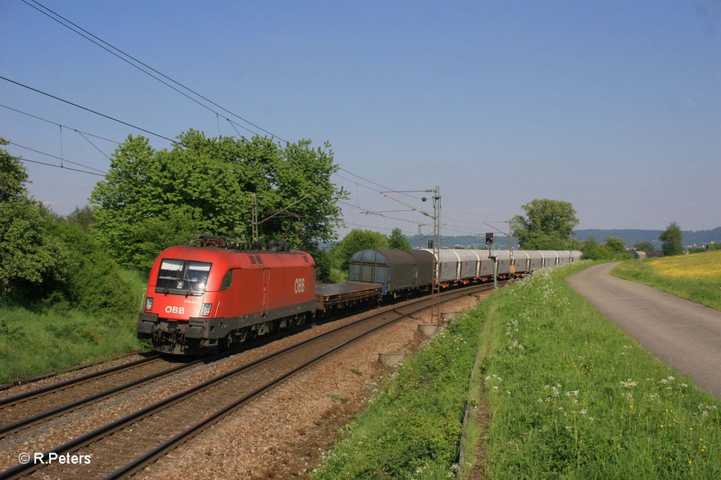 1116 083-5 mit Stahlzug ais Linz bei Postbauer-Heng. 13.05.11