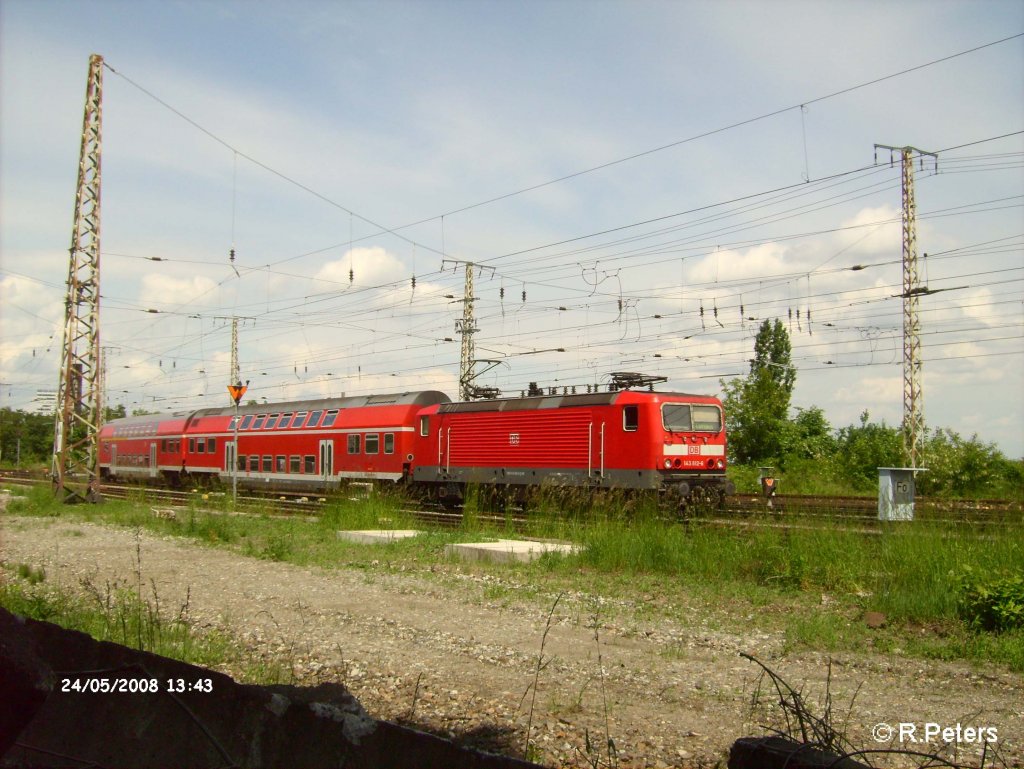 143 812-6 verlsst Frankfurt/Oder mit RB Cottbus. 24.05.08