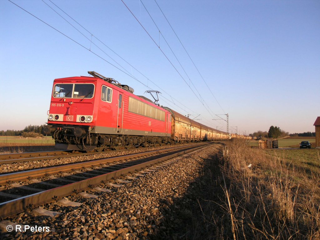 155 016-9 zieht ein BMW-Zug bei Batzhausen. 06.03.08