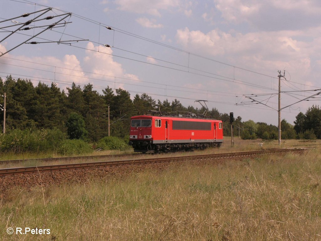 155 097-9 steht in der Nordausfahrt vom Werksbahnhof Ziltendorf. 03.06.08