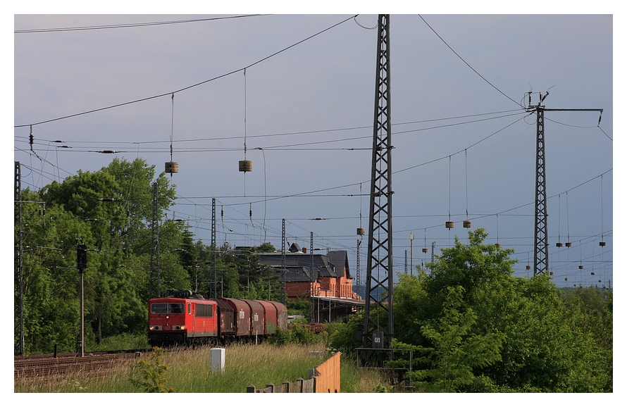 155 239 mit den kurzen EZ 52524 von Zwickau nach Engelsdorf in Mittweida am 07.06.2013
