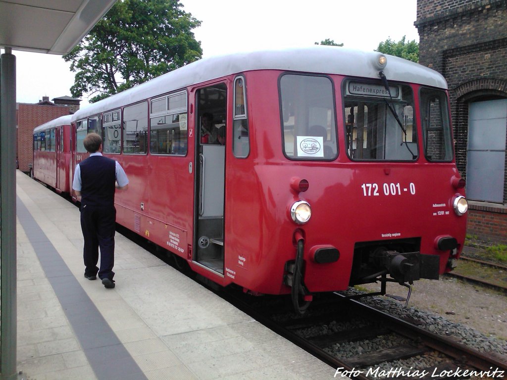 172 001-0 & 172 601-7 im Bahnhof Bergen auf R�gen am 2.6.13
