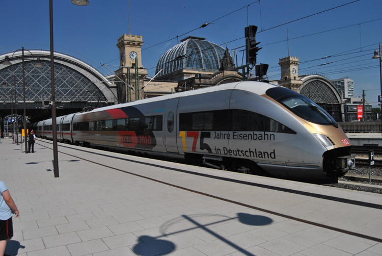 175 Jahre ICE-T am 12.07.10 im Bahnhof Dresden Hbf(Foto Silvio)