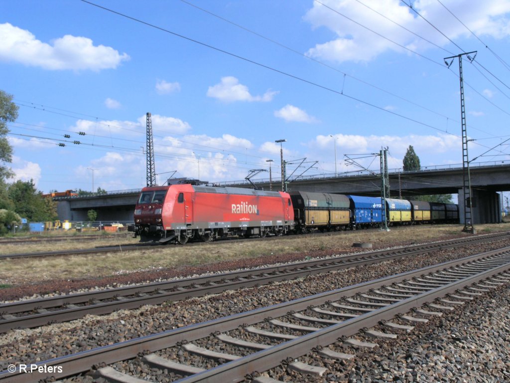 185 186-4 verlsst Regensburg mit einer Polenkohle. 27.08.09