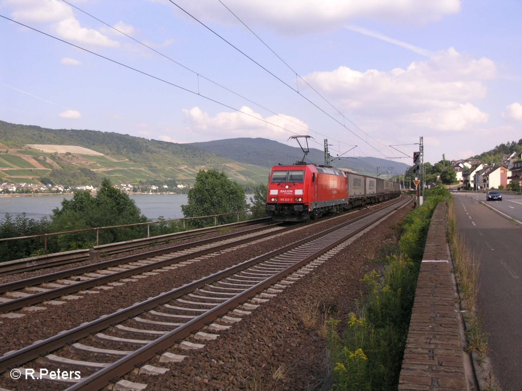 185 243-3 zieht bei Rheindiebach den AMBROGIO. 25.07.08