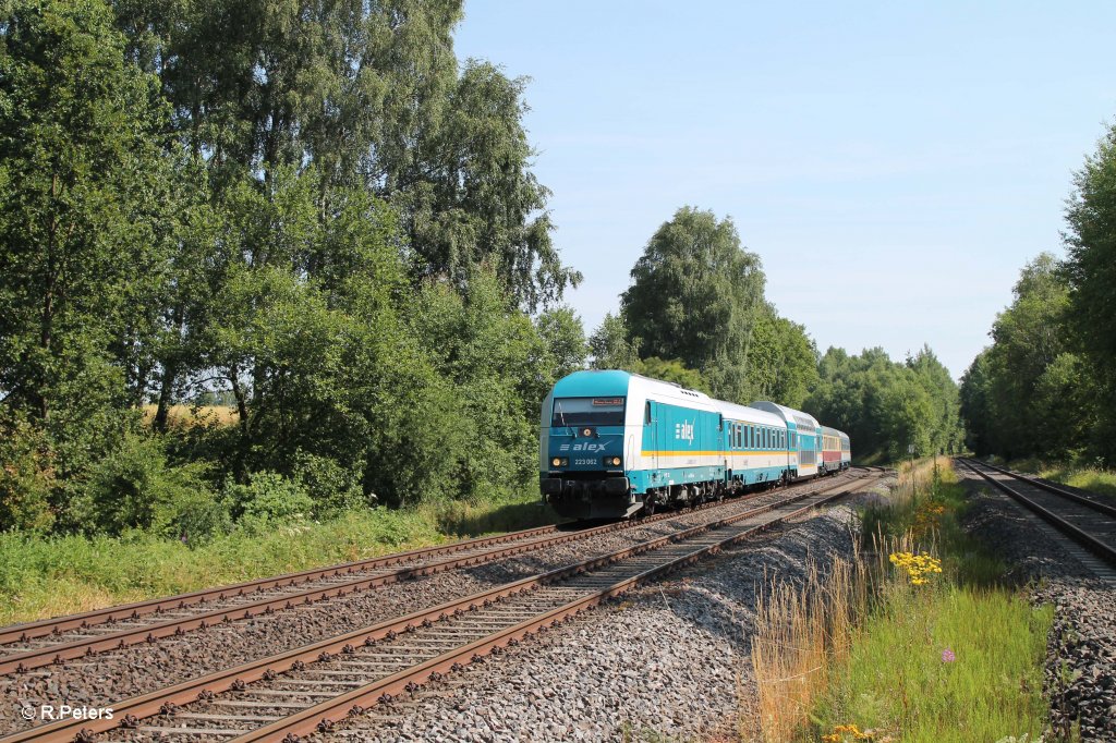 223 062 mit dem ALX84111 Hof - Mnchen bei Schnfeld. 17.07.13