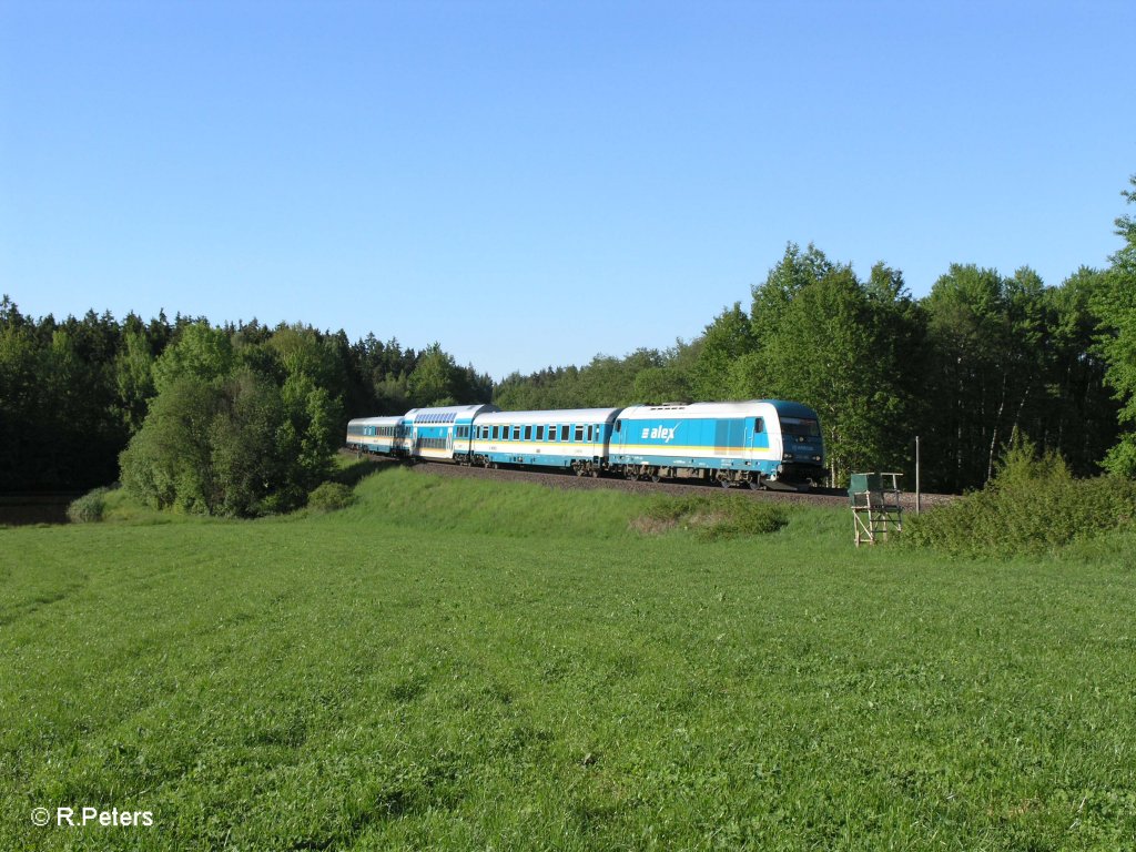 223 069 mit ALX87021 nach Mnchen bei Oberteich. 04.06.10