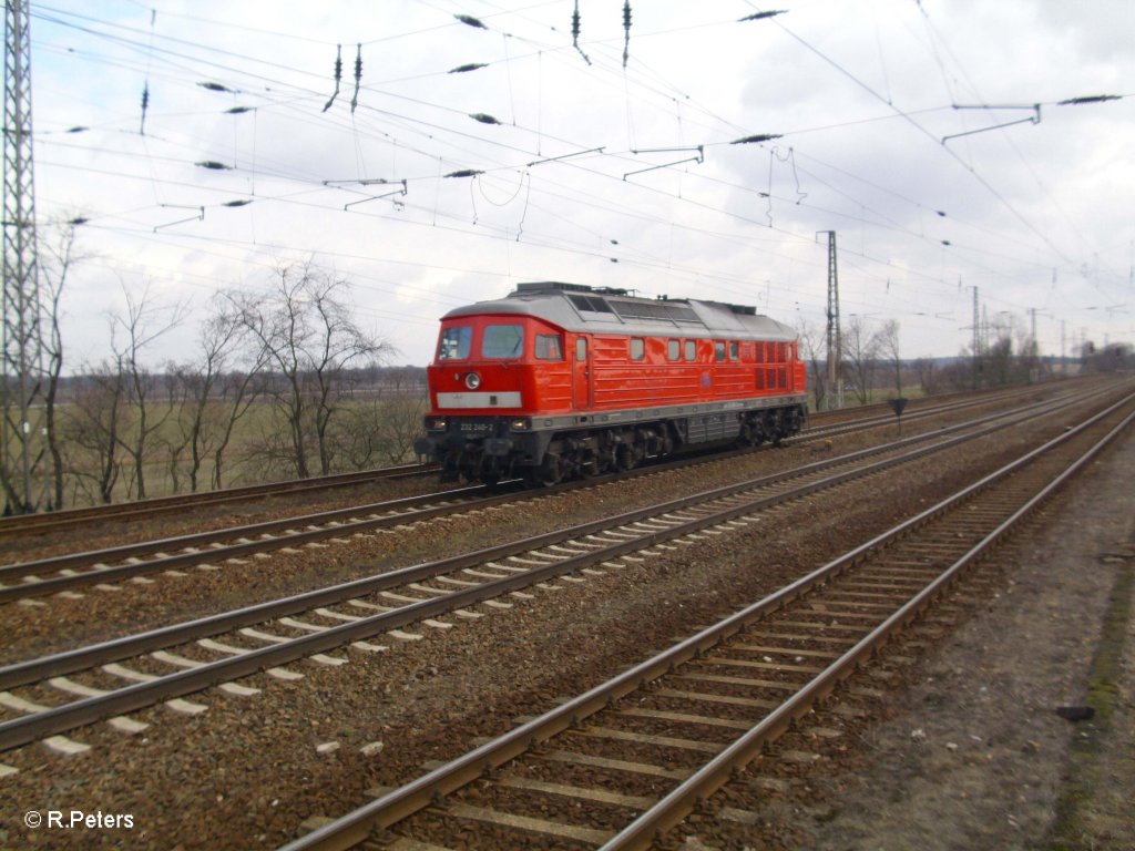 232 240-2 solo durch Saarmund. 11.03.11