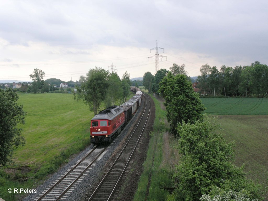 232 561-1 zog ein Umleitergterzug bei Richt nach Nrnberg. 26.05.10