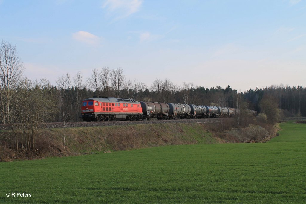 232 609-8 mit Kesselzug nach Marktredwitz sdlich von Wiesau. 23.04.13