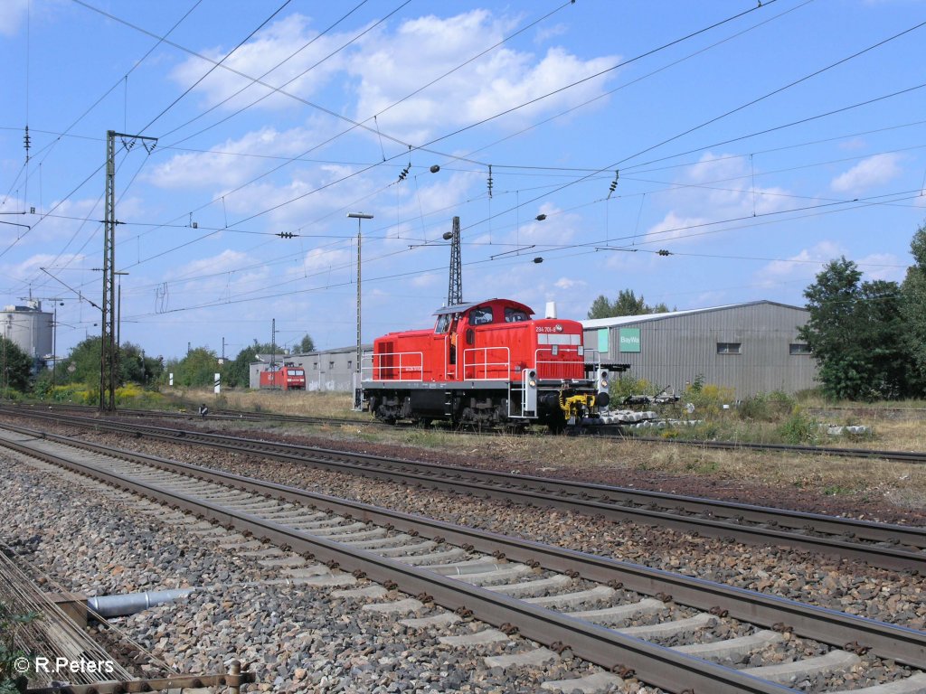 294 701-8 fhrt, vom Hafen kommend in Regensburg Ost ein. 27.08.09