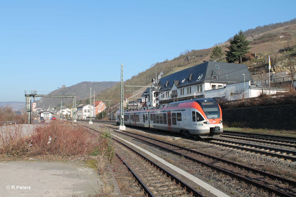 302 als SE25011 Neuwied - Frankfurt/Main in Lorch am Rhein. 05.03.13