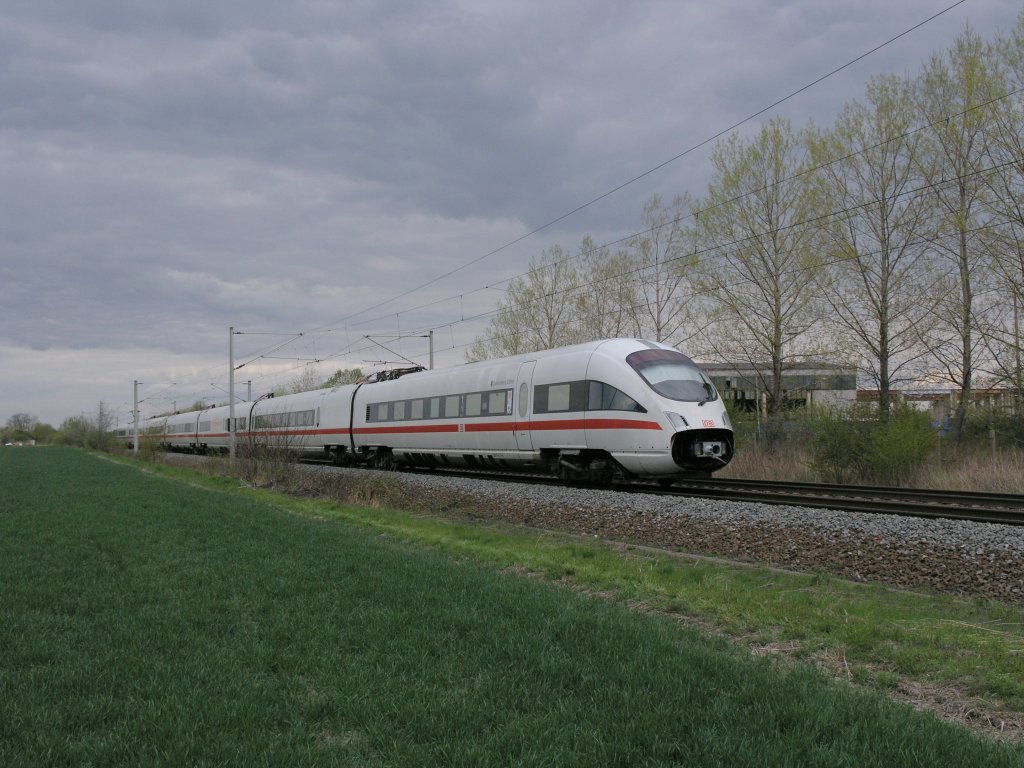 411 058-1 „Falkenberg/Elster“ als ICE109 Hamburg Altona – Leipzig HBF bei Podelwitz. 16.04.11

