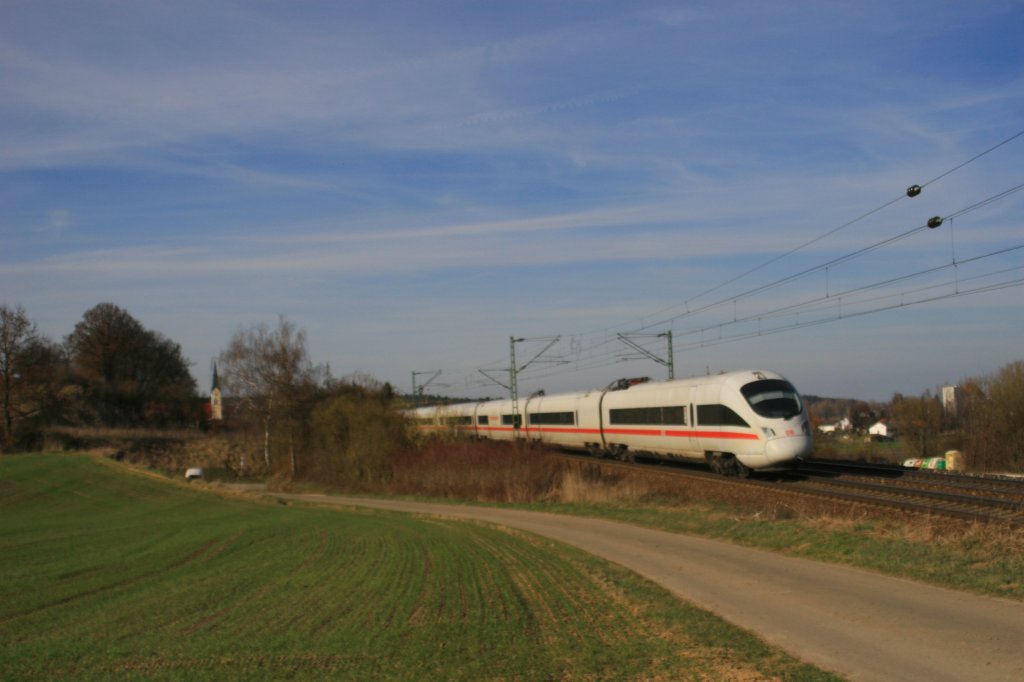 411 071-4 als ICE1609 Warnemnde - Mnchen bei Fahlenbach. 24.03.11