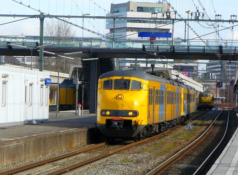 478 und 883 Rotterdam CS 03-03-2010.