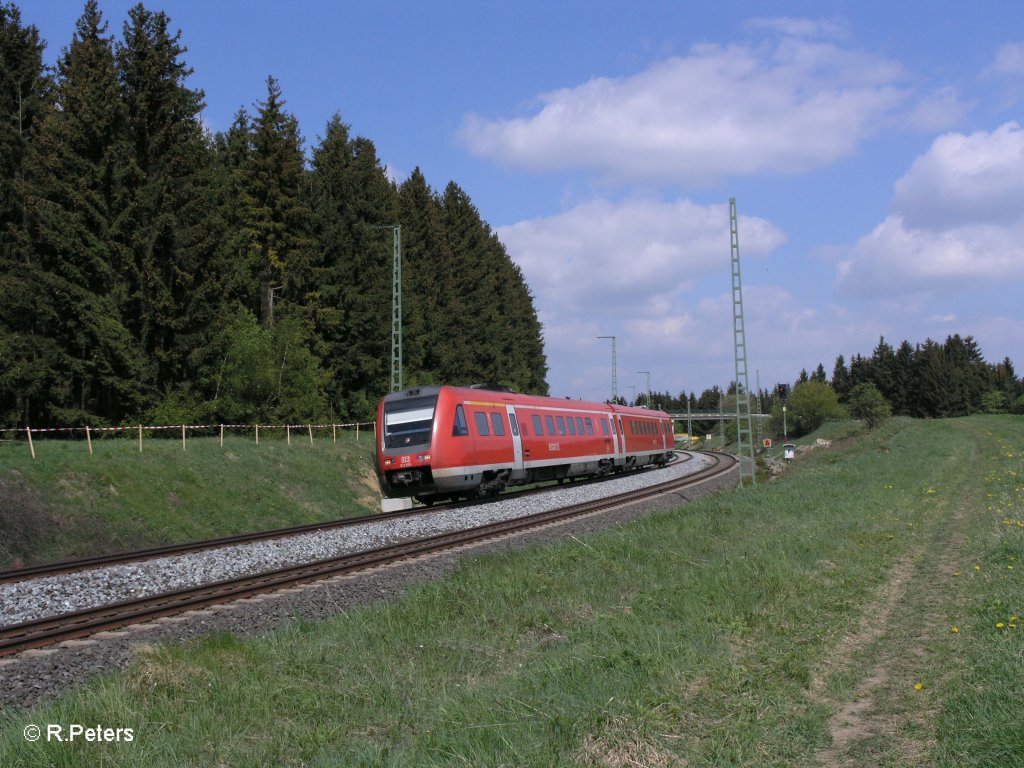 612 095 mit RE Regensburg bei Fhring. 05.05.11