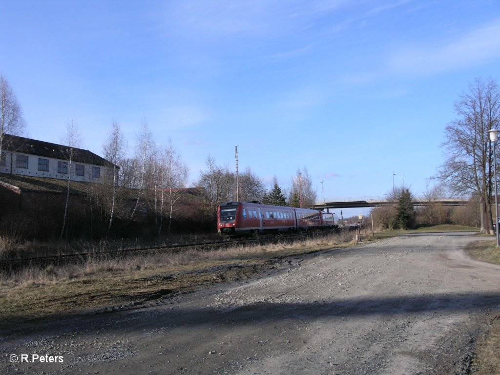 612 509-0 verlsst Wiesau/Oberpfalz mit dem RE 3695 Regensburg HBF. 18.03.09
