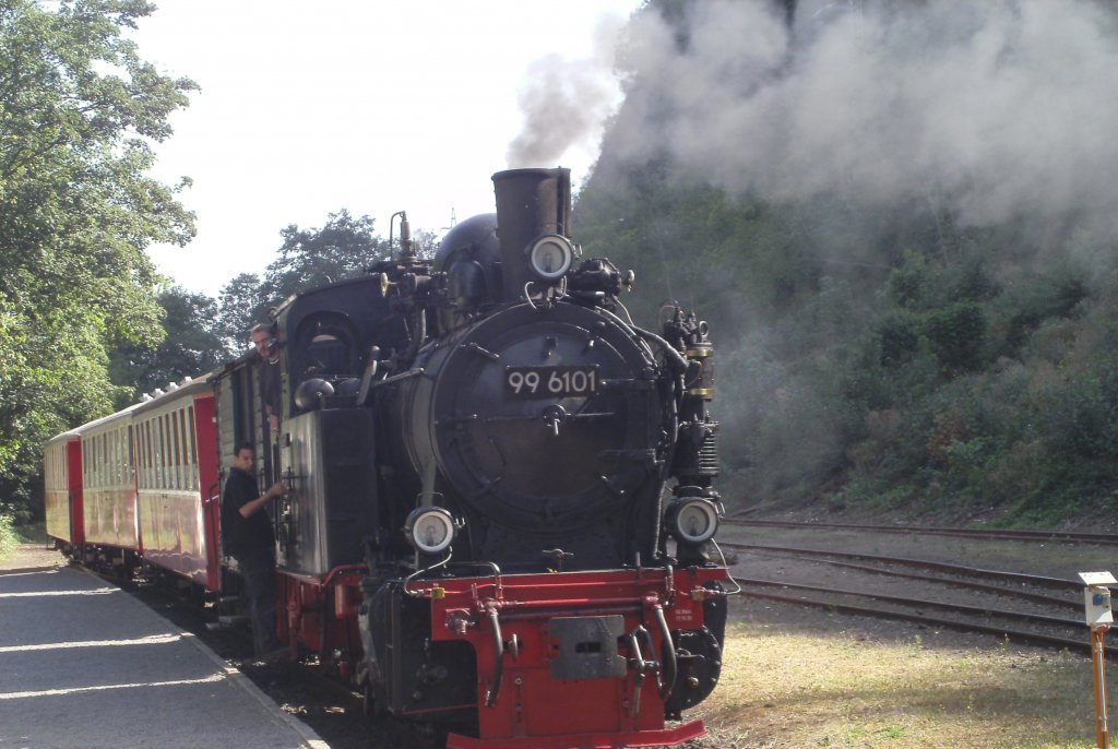 99 6101 im Bahnhof Brohl