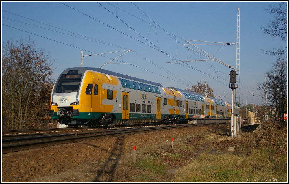 Auf Test- bzw. Zulassungsfahrt konnte ODEG ET 445 102-7 am 14.11.2012 in der Berliner Wuhlheide abgelichtet werden