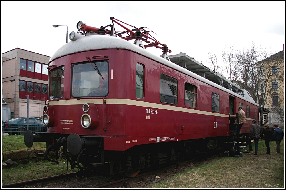 Beim Dampfloktreffen wurde auch der Bestand des Verkehrsmuseums gezeigt, so diesen ORT 188 202-6 (gesehen 3. Dresdner Dampfloktreffen Dresden-Altstadt 02.04.2011)