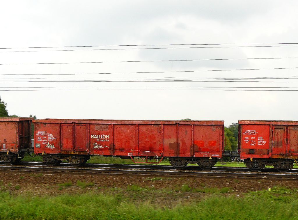 DB Schenker Eaos mit Nummer 31 80 5360 054. Ekeren bei Antwerpen, Belgi 12-08-2011.

DB Schenker Eaos met nummer 31 80 5360 054. Ekeren bij Antwerpen, Belgi 12-08-2011.