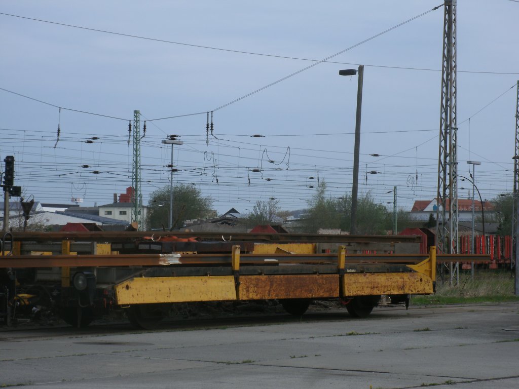 Der  Anhang  von einem Gleisarbeitsfahrzeug,am 28.April 2012,in Bergen/Rgen