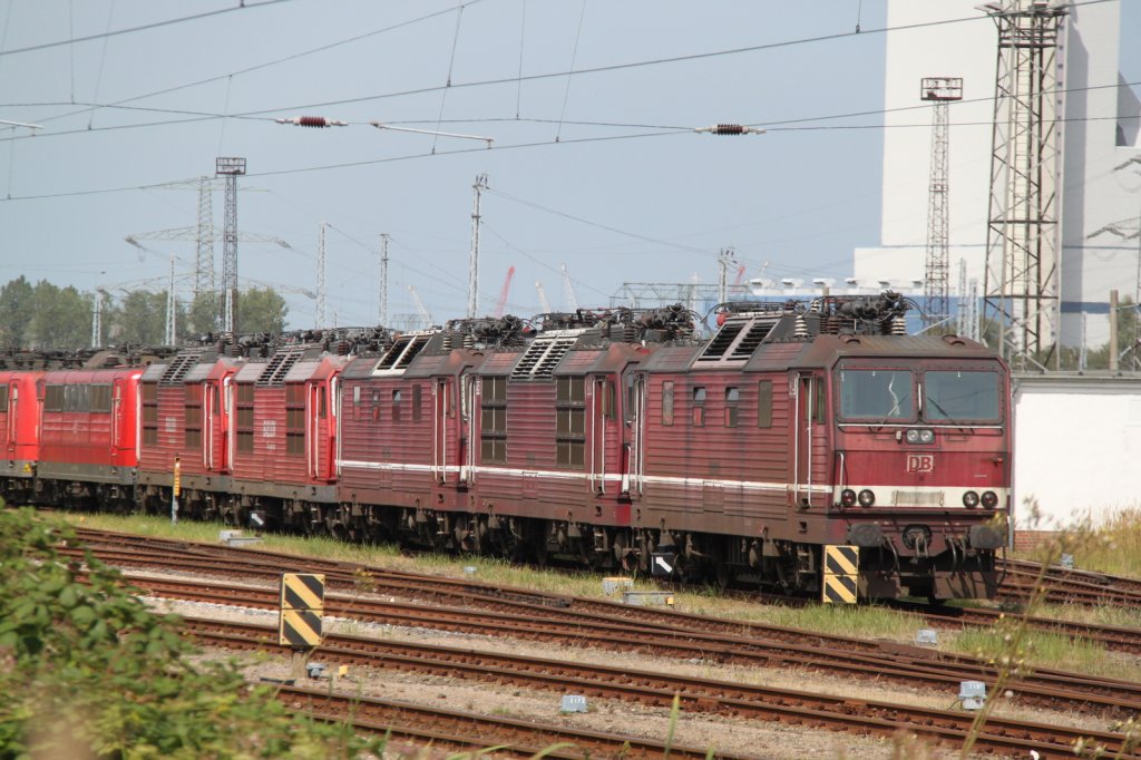 Die Dresdener 180er wurde nun auch aus der hinteren Reihe geholt,Rostock-Toitenwinkel am 17.08.2012