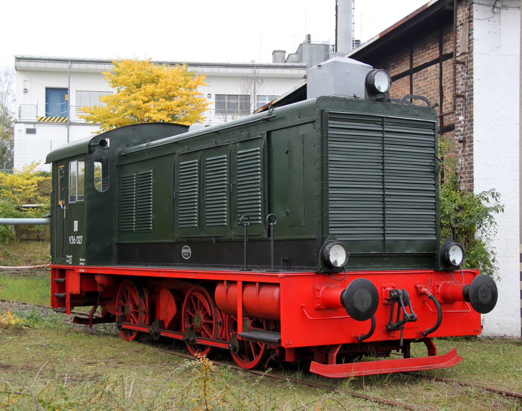 Diesellokomotive V 36 027,Eigentmer:DB-Museum Nrnberg-Leihgabe,stand zu den Schweriner Modellbahn-Tagen drauen zur besichtigung.29.09.2012 