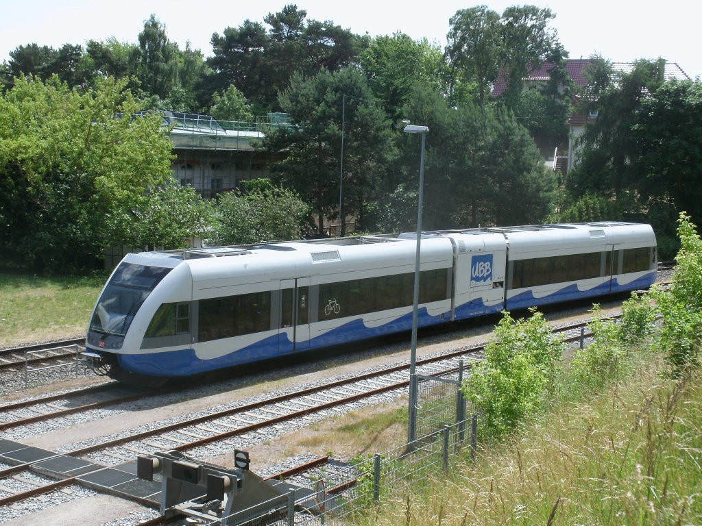 Ebensfalls,am 23.Juni 2012,im Bw Heringsdorf abgestellt:646 114-8