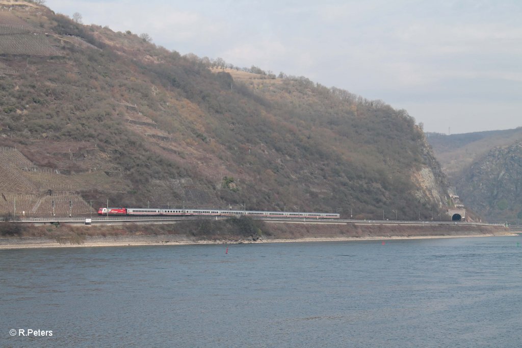 Eine 101er CEWE Fotobuch und ihr IC nach Sden beim Kammereck-Tunnel. 08.03.13